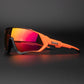 Photochromic Cycling Glasses