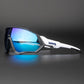 Photochromic Cycling Glasses